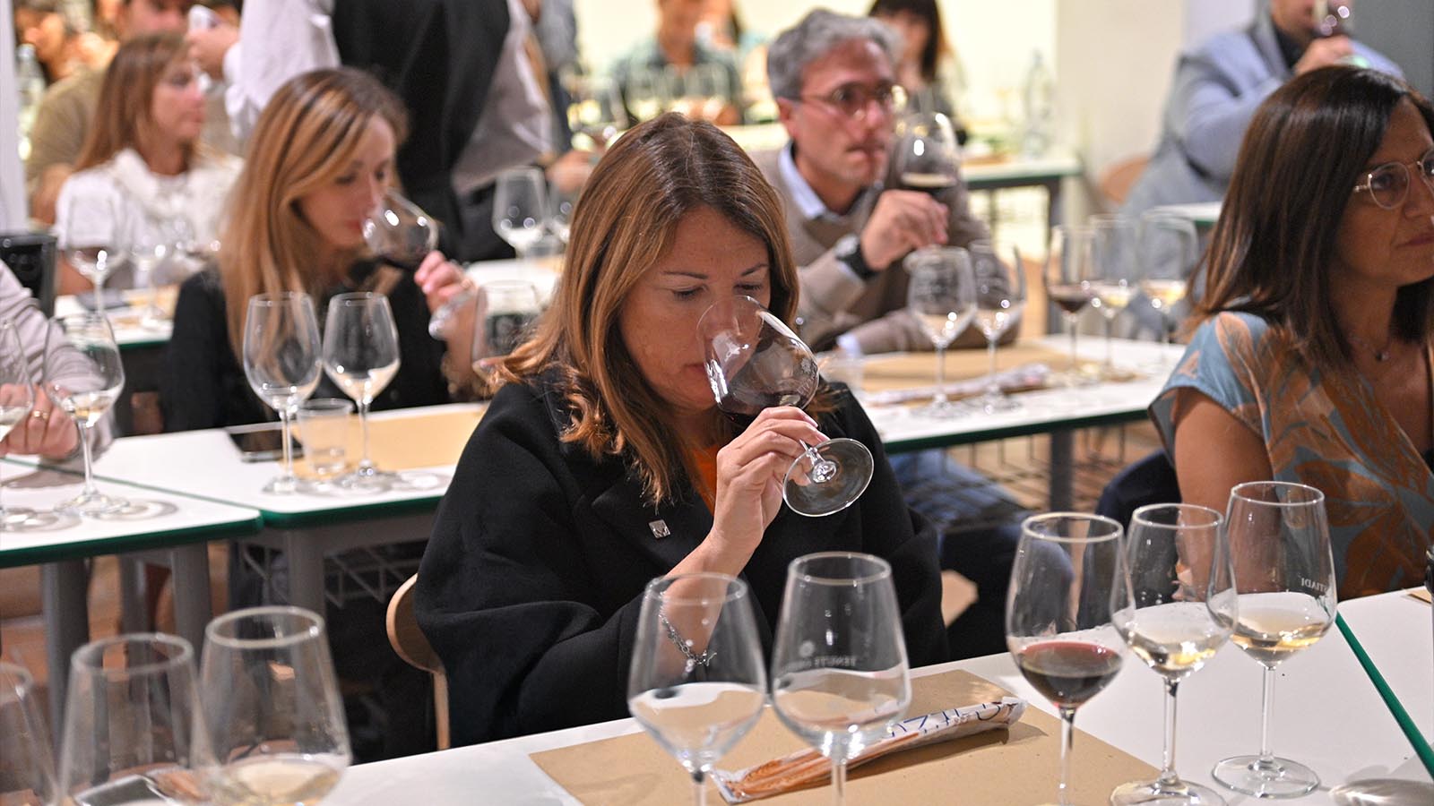 Wine tasting inycon